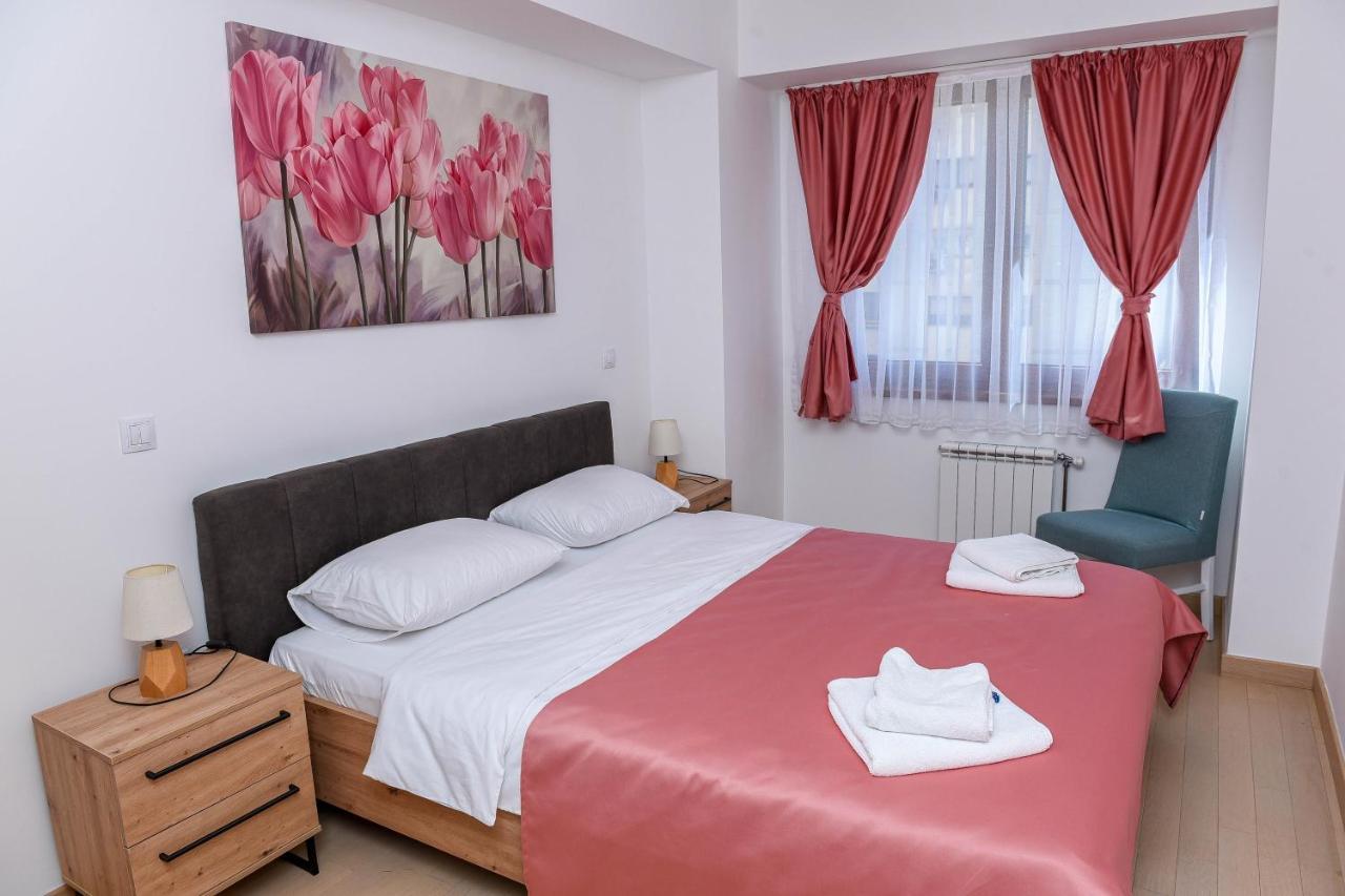 Flatiron Apartments Üsküp Dış mekan fotoğraf