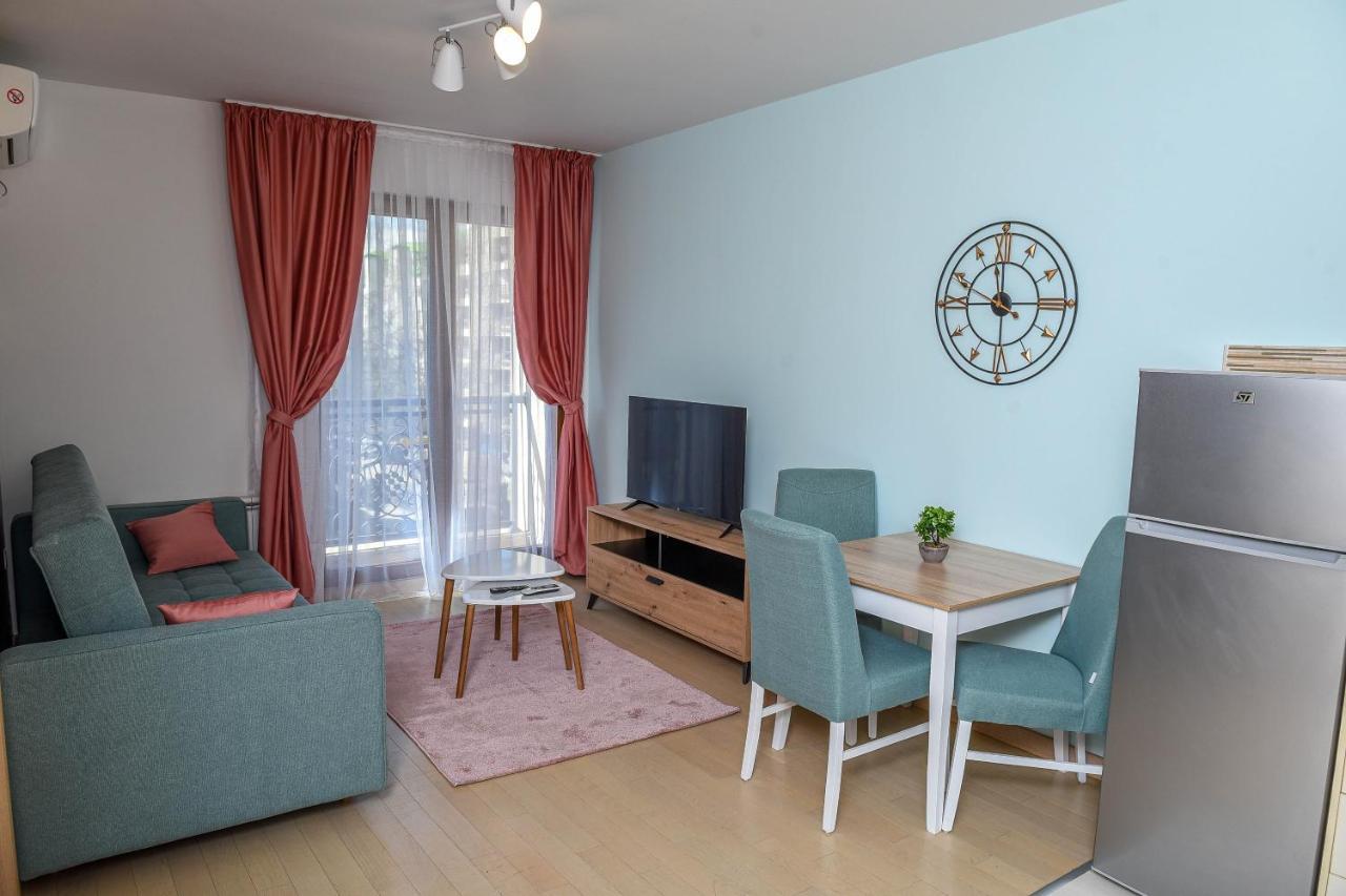Flatiron Apartments Üsküp Dış mekan fotoğraf