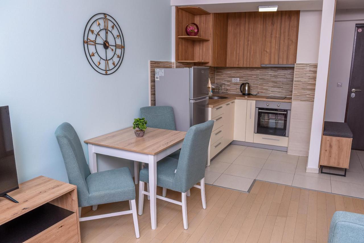 Flatiron Apartments Üsküp Dış mekan fotoğraf
