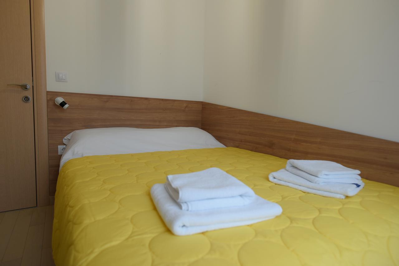 Flatiron Apartments Üsküp Dış mekan fotoğraf