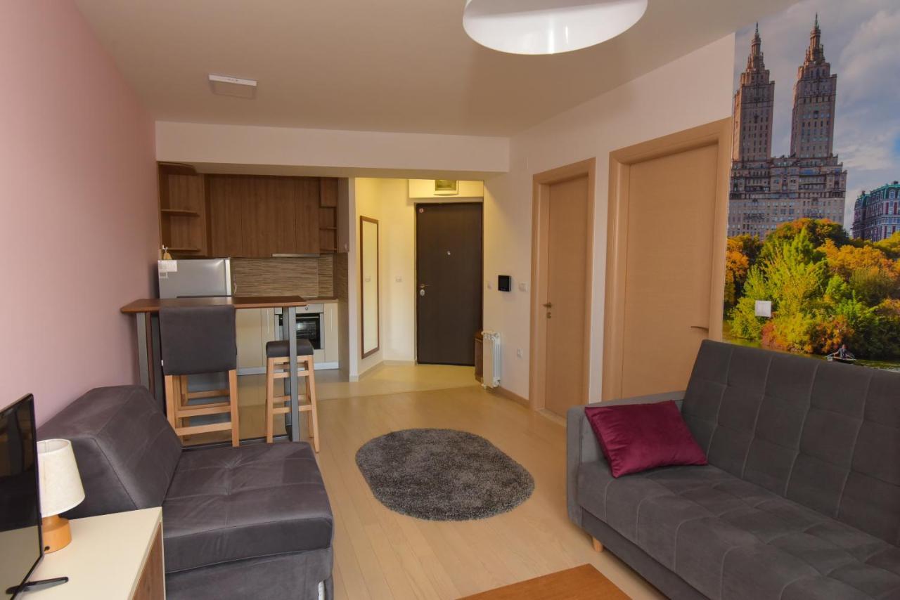 Flatiron Apartments Üsküp Dış mekan fotoğraf